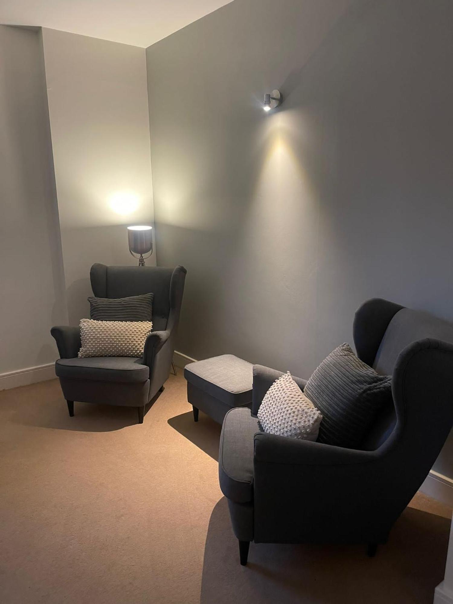 #St Georges Court By Derbnb, Spacious 2 Bedroom Apartments, Free Parking, Wi-Fi, Netflix & Within Walking Distance Of The City Centre Derby Luaran gambar