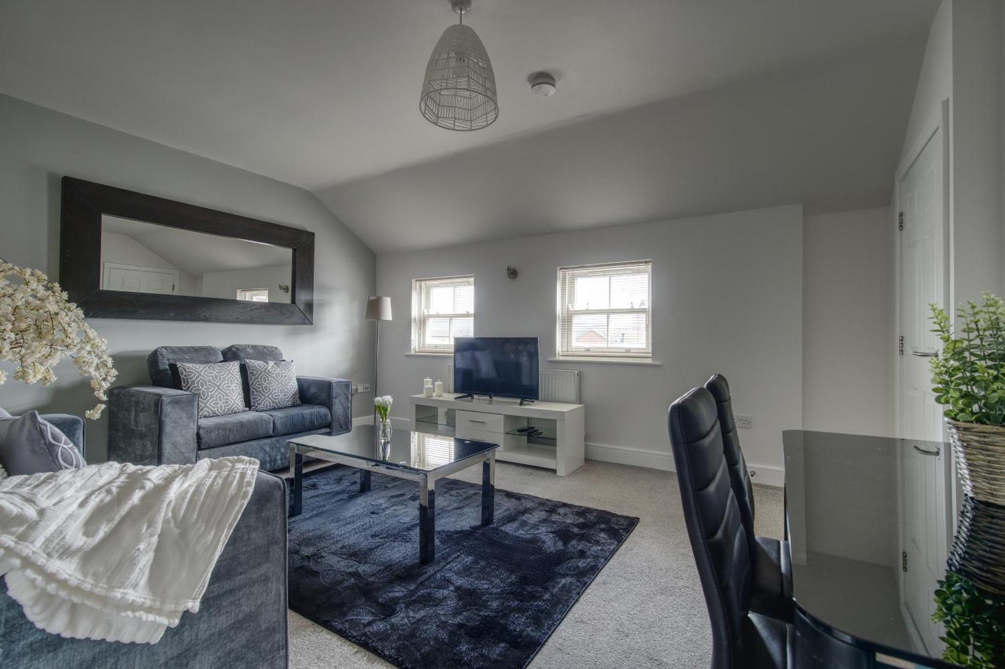 #St Georges Court By Derbnb, Spacious 2 Bedroom Apartments, Free Parking, Wi-Fi, Netflix & Within Walking Distance Of The City Centre Derby Luaran gambar