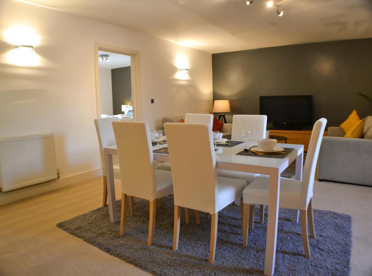 #St Georges Court By Derbnb, Spacious 2 Bedroom Apartments, Free Parking, Wi-Fi, Netflix & Within Walking Distance Of The City Centre Derby Luaran gambar